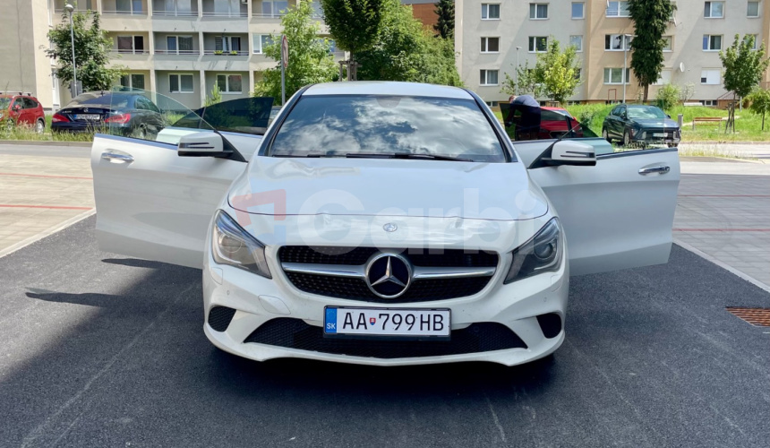 Mercedes-Benz CLA Kupé 180
