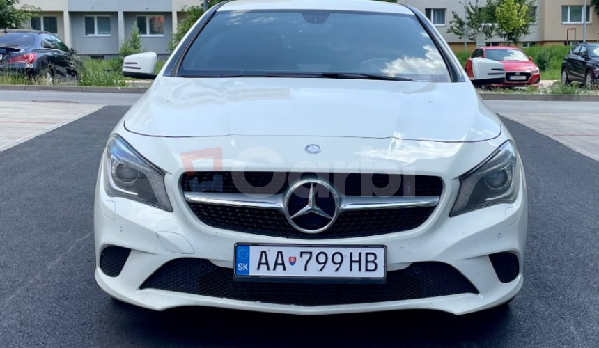 Mercedes-Benz CLA Kupé 180