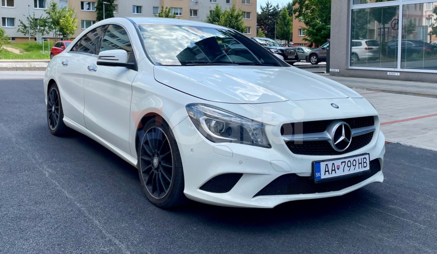 Mercedes-Benz CLA Kupé 180