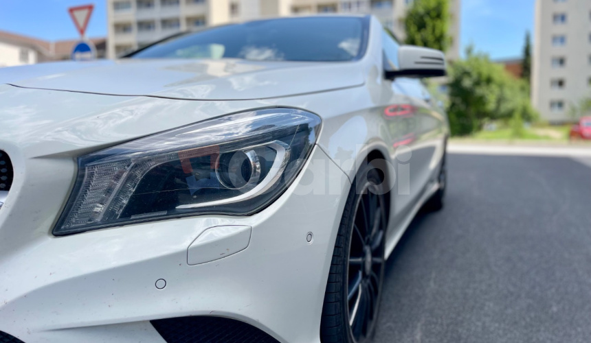 Mercedes-Benz CLA Kupé 180