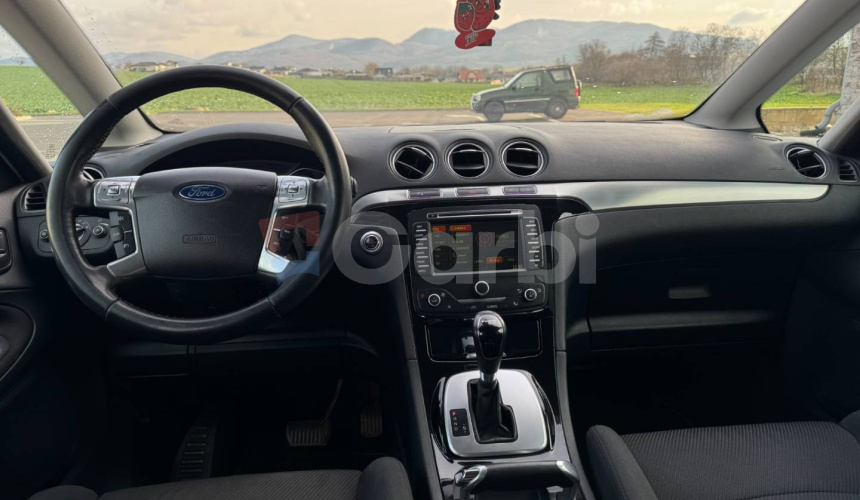 Ford S-Max 2.0 TDCi DPF Titanium A/T 7m