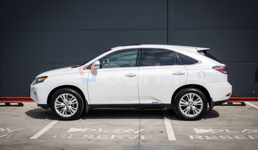 Lexus RX 450h Premium, Slovenské, Pravidelný servis, Strešné okno, ťažné, vzduch