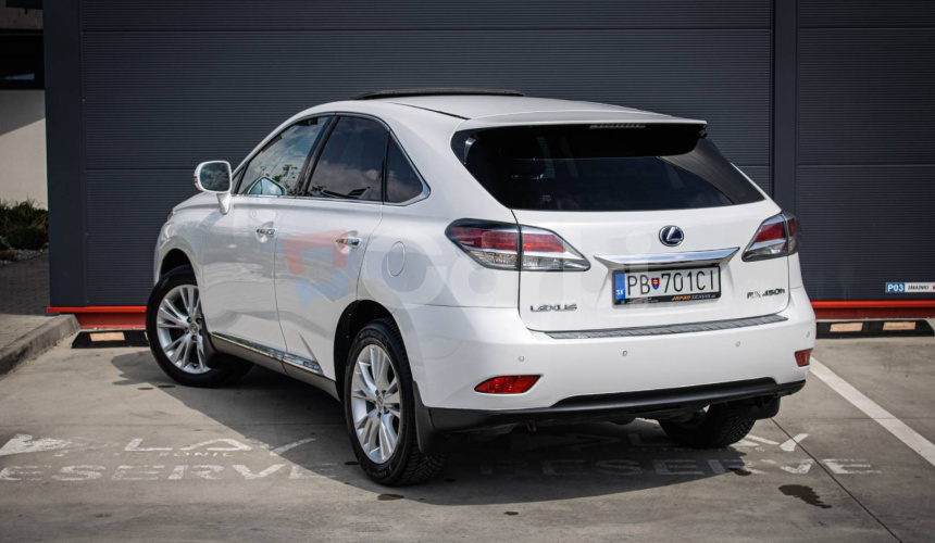 Lexus RX 450h Premium, Slovenské, Pravidelný servis, Strešné okno, ťažné, vzduch