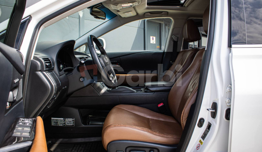 Lexus RX 450h Premium, Slovenské, Pravidelný servis, Strešné okno, ťažné, vzduch