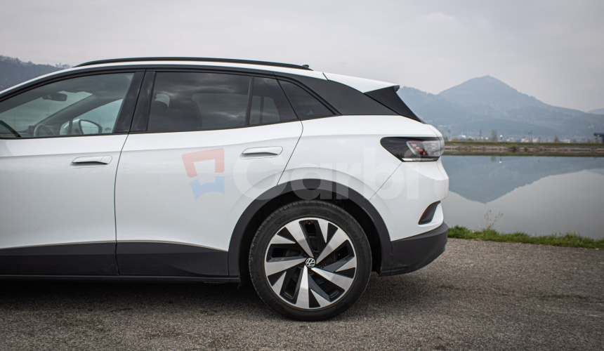 Volkswagen ID.4 PRO 92 SOH, IQ Light HUD, Kessy, Masáž, Panoráma, Asistenti, 360 kamera