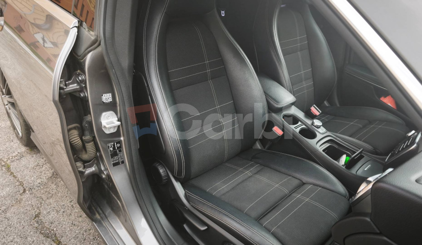 Mercedes-Benz CLA Kupé 220 CDI 4matic
