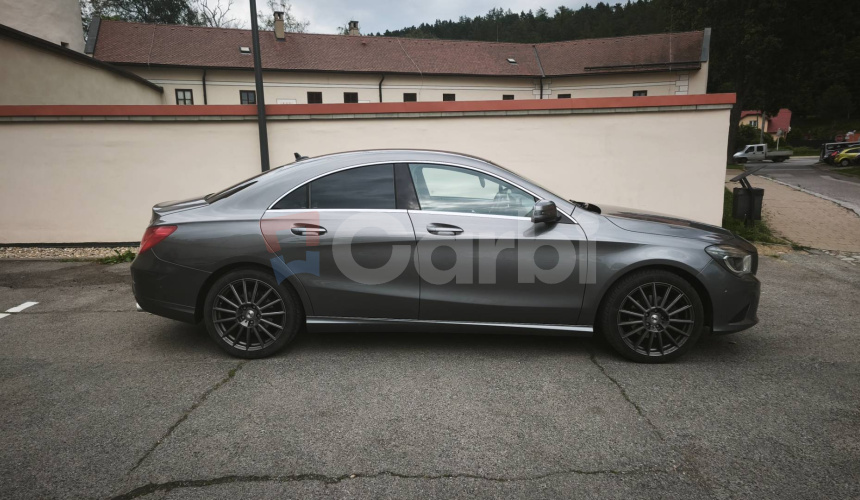 Mercedes-Benz CLA Kupé 220 CDI 4matic