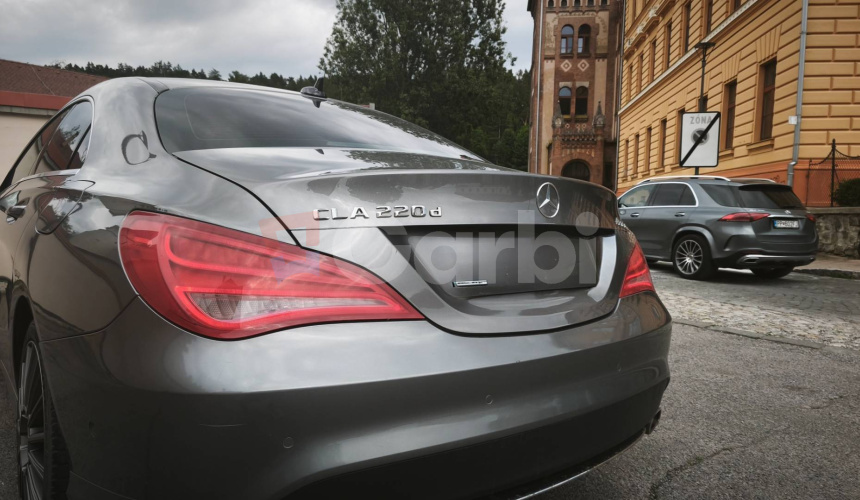 Mercedes-Benz CLA Kupé 220 CDI 4matic