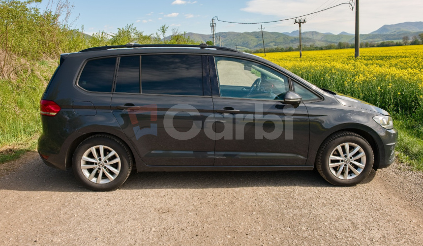 Volkswagen Touran 2.0 TDI SCR 150k 7miestne 6st. manuál Nelakované
