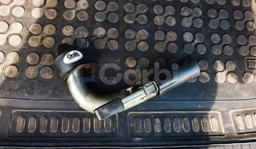 Volkswagen Touran 2.0 TDI SCR 150k 7miestne 6st. manuál Nelakované