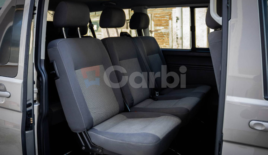 Volkswagen T5 Caravelle 2.0 BiTDI Comfortline 4MOTION DSG, uzávierka, 9 miestne