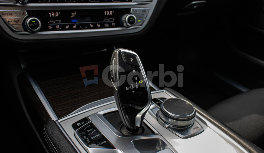 BMW Rad 7 740Ld xDrive A/T