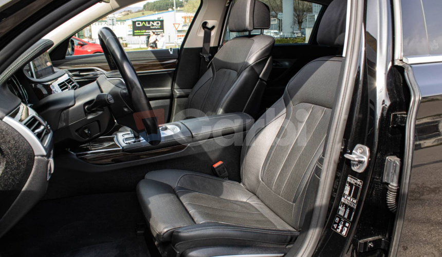 BMW Rad 7 740Ld xDrive A/T