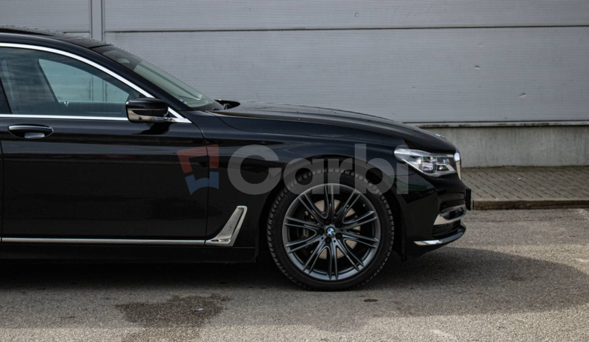 BMW Rad 7 740Ld xDrive A/T
