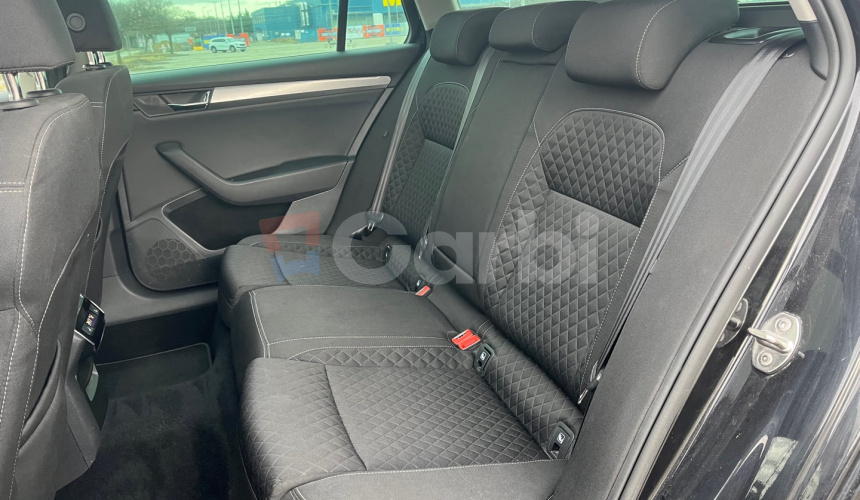 Škoda Superb Combi 2.0 TDI Style DSG