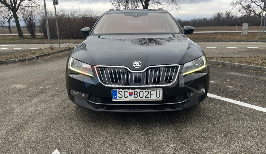 Škoda Superb Combi 2.0 TDI Style DSG