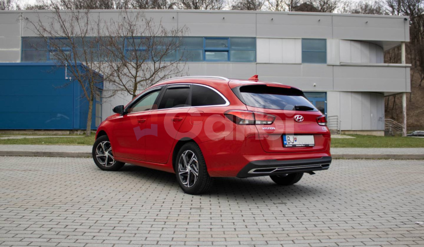 Hyundai i30 CW 1,5DPI Family