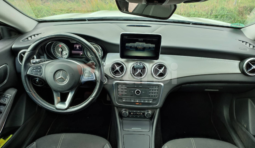 Mercedes-Benz CLA Shooting Brake SB 200 CDI URBAN A/T