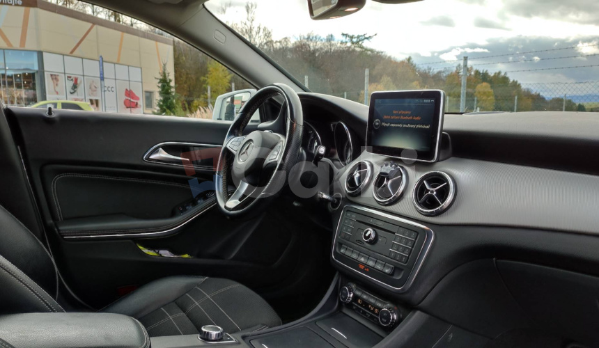 Mercedes-Benz CLA Shooting Brake SB 200 CDI URBAN A/T