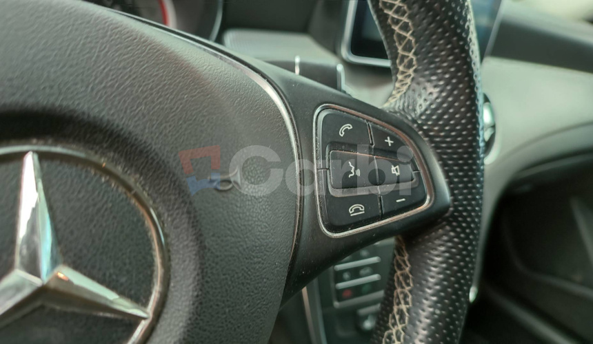 Mercedes-Benz CLA Shooting Brake SB 200 CDI URBAN A/T