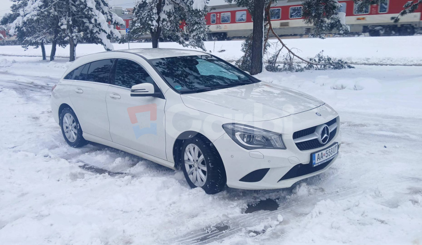 Mercedes-Benz CLA Shooting Brake SB 200 CDI URBAN A/T