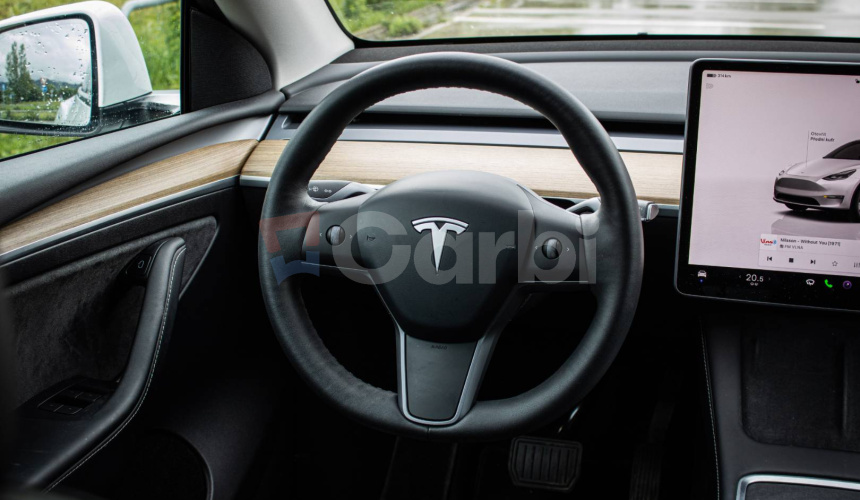 Tesla Model Y Long Range Ryzen, SOH 90%, Grok, Tepelné čerpadlo, Matrix LED, Dvojité sklá