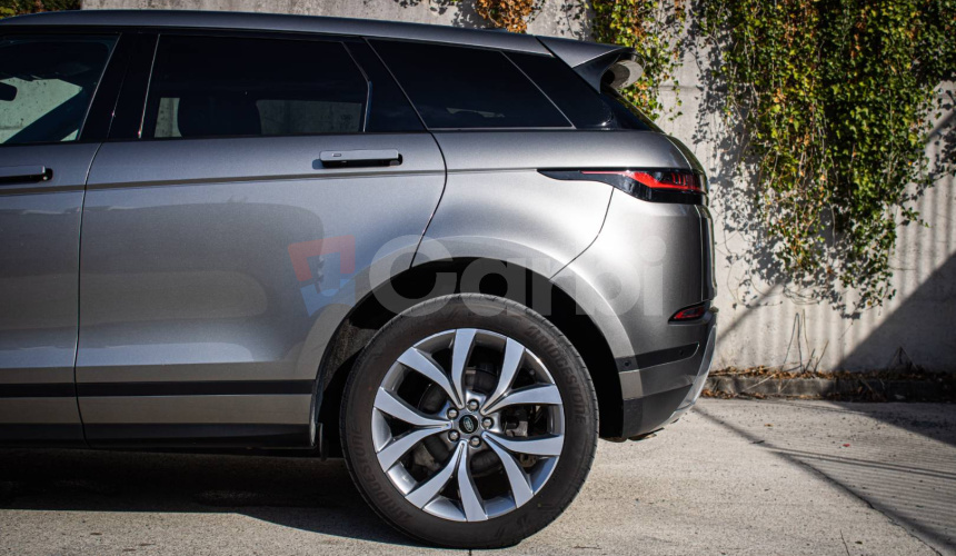 Land Rover Range Rover Evoque 2.0D D180 HSE, Nelakované, Pano, Meridian Sound, Virtual, TOP