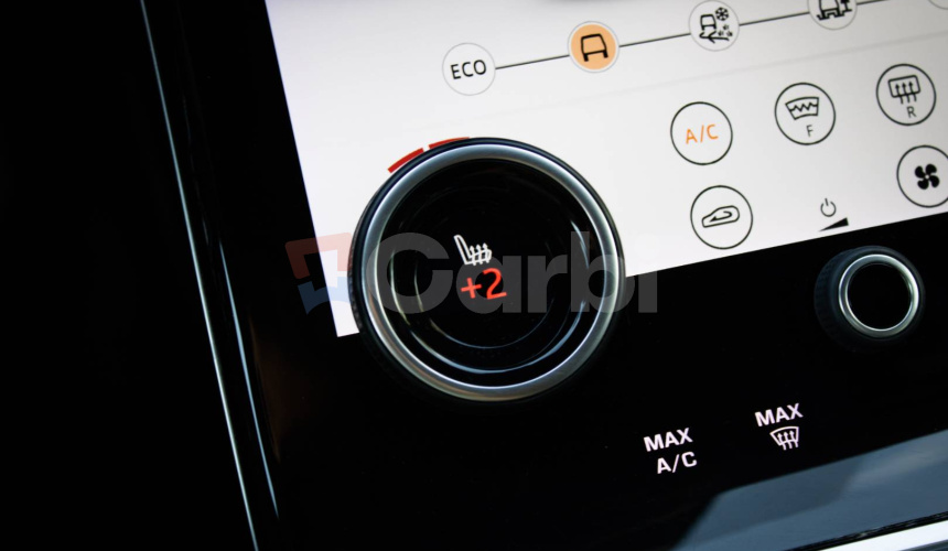 Land Rover Range Rover Evoque 2.0D D180 HSE, Nelakované, Pano, Meridian Sound, Virtual, TOP