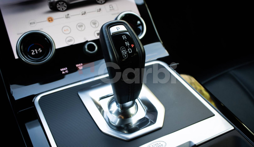 Land Rover Range Rover Evoque 2.0D D180 HSE, Nelakované, Pano, Meridian Sound, Virtual, TOP