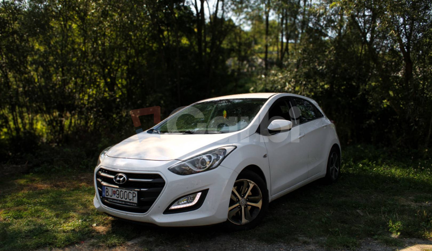 Hyundai i30 1.6 CRDi DOHC 16V Family