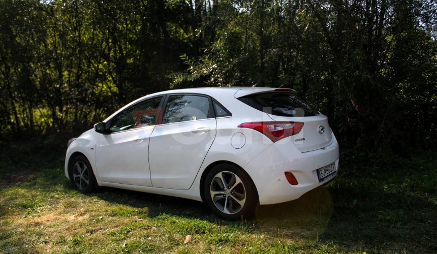 Hyundai i30 1.6 CRDi DOHC 16V Family