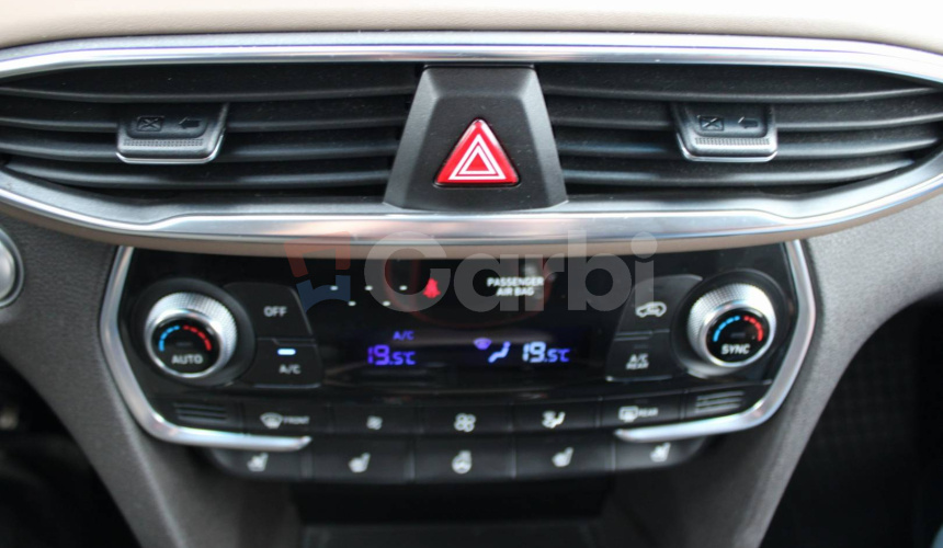 Hyundai Santa Fe 2.2 CRDi Premium 4x4 A/T