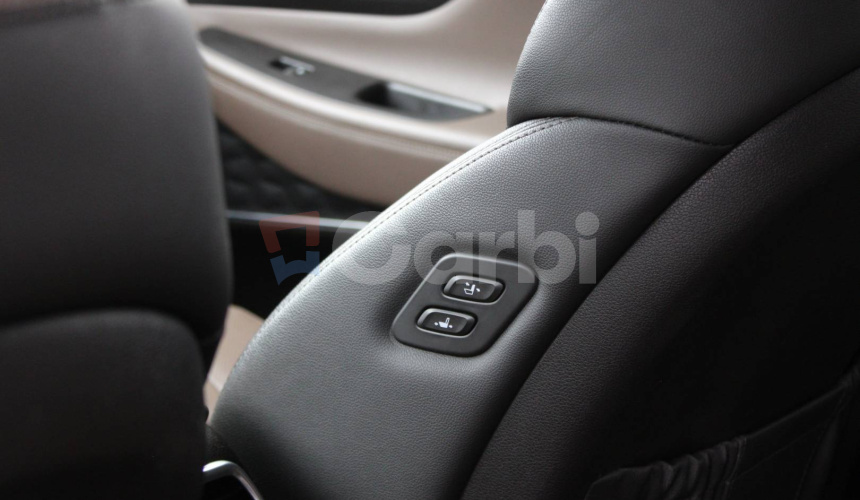 Hyundai Santa Fe 2.2 CRDi Premium 4x4 A/T