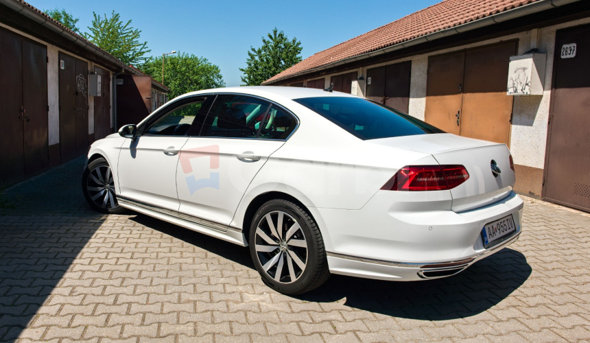 Volkswagen Passat Sedan B8 2.0 TDI 110kw 150PS R-line