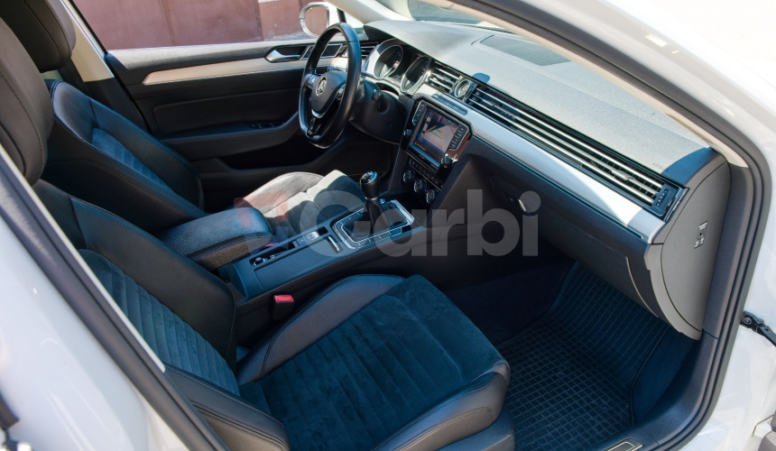 Volkswagen Passat Sedan B8 2.0 TDI 110kw 150PS R-line