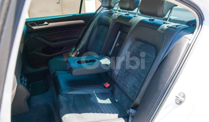 Volkswagen Passat Sedan B8 2.0 TDI 110kw 150PS R-line