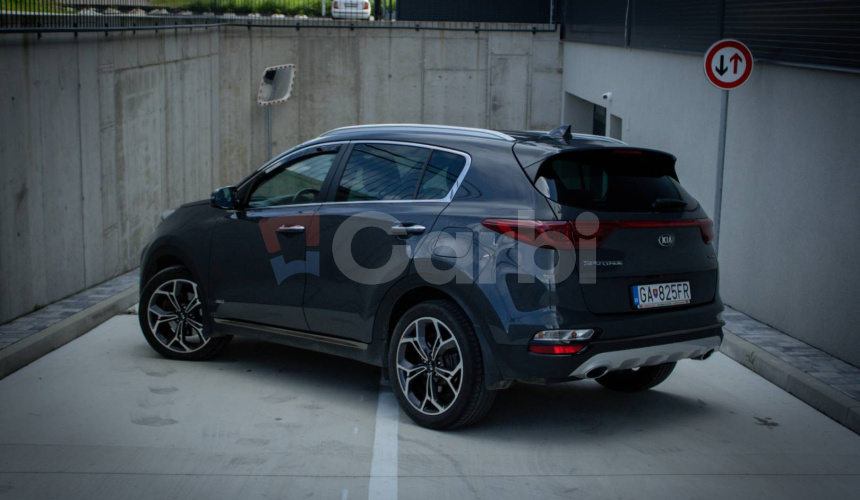 Kia Sportage 2.0 CRDi + 48V (Mild Hybrid) GT-Line A/T