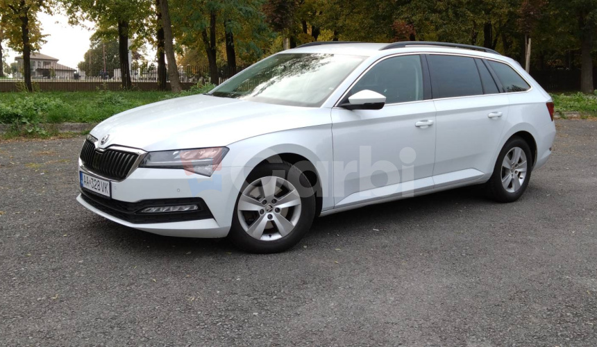 Škoda Superb Combi 2.0 TDI SCR Ambition DSG