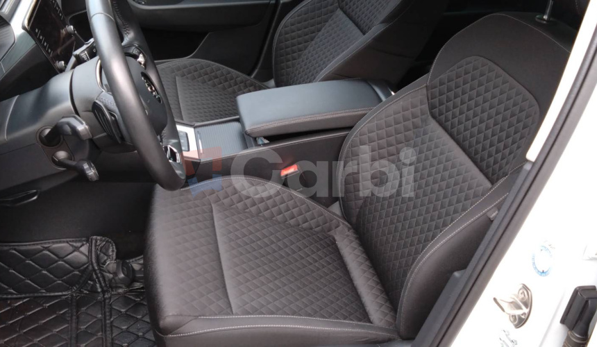 Škoda Superb Combi 2.0 TDI SCR Ambition DSG