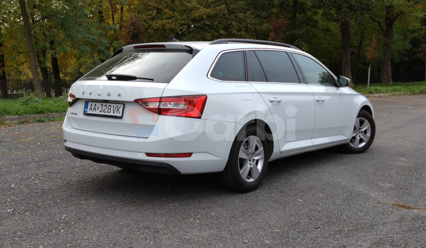 Škoda Superb Combi 2.0 TDI SCR Ambition DSG