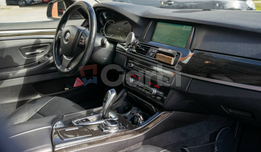 BMW Rad 5 520d A/T Luxury