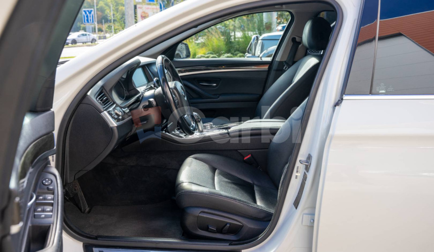 BMW Rad 5 520d A/T Luxury