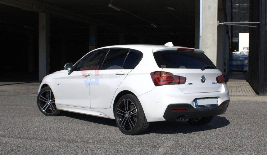 BMW Rad 1 120d xDrive Performance, 140kw, AT8, M-paket, V záruke