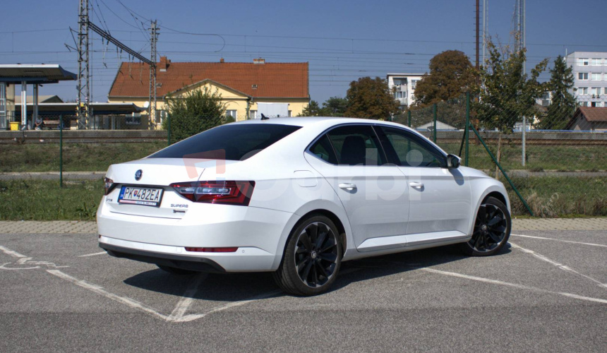 Škoda Superb 1.8 TSI Style Plus, 132kw, MT6