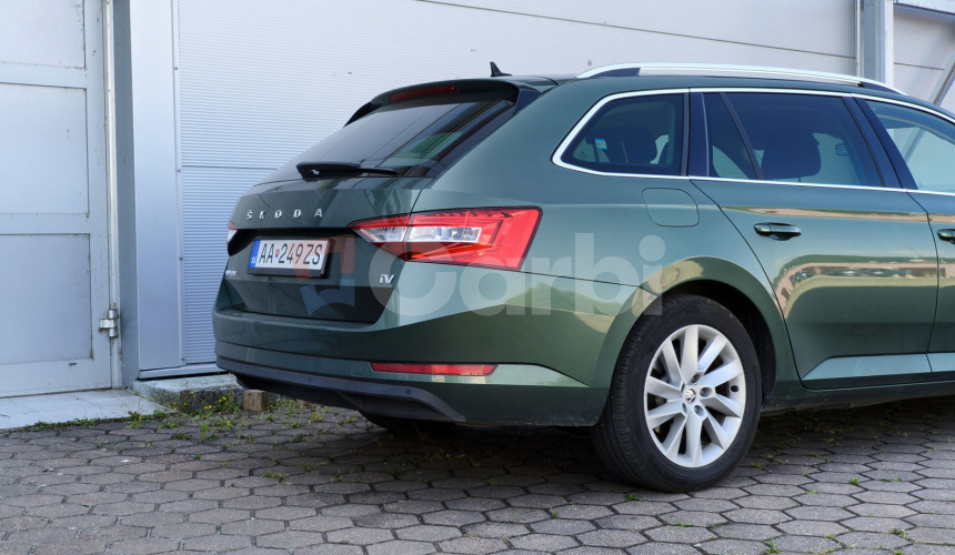 Škoda Superb Combi 1.4 TSI PHEV DSG