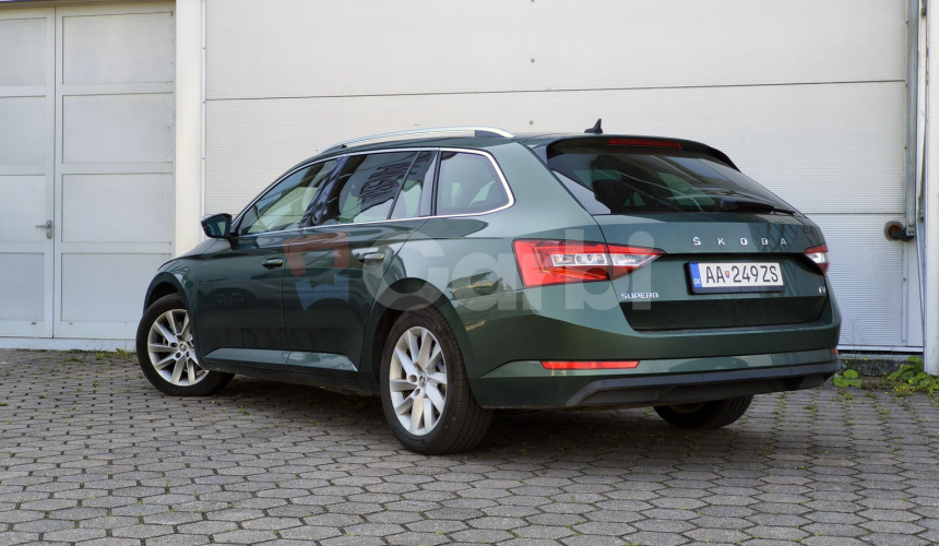 Škoda Superb Combi 1.4 TSI PHEV DSG