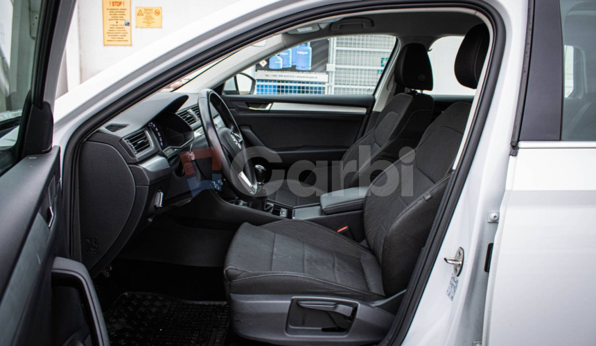 Škoda Superb Combi 1.4 TSI Parkovacia kamera, sklopné zrkadlá, elektrické ťažné
