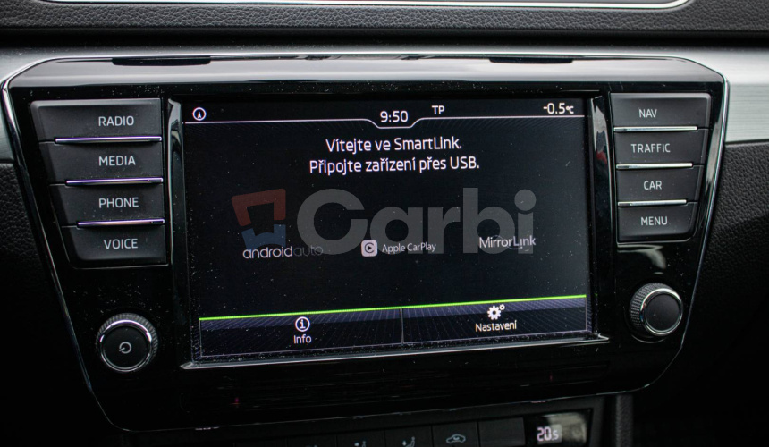 Škoda Superb Combi 1.4 TSI Parkovacia kamera, sklopné zrkadlá, elektrické ťažné