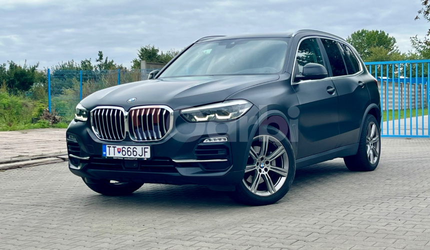 BMW X5 xDrive30d A/T