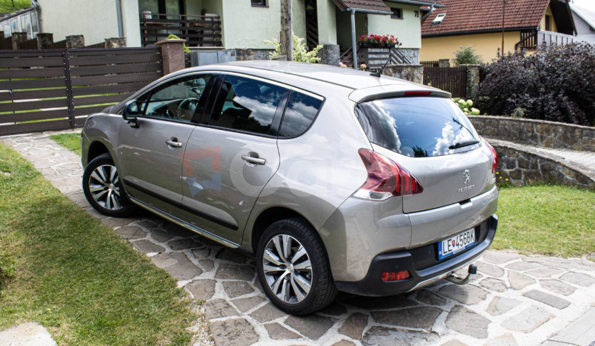 Peugeot 3008 1.6 Vti Style